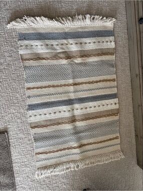 DESIGN IMPORTS BRAIDED STRIPED JACQUARD FRINGE RUG
